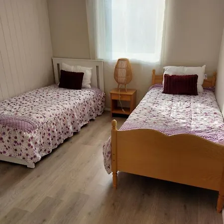 بيت ضيافة Peaceful Place هونفوس